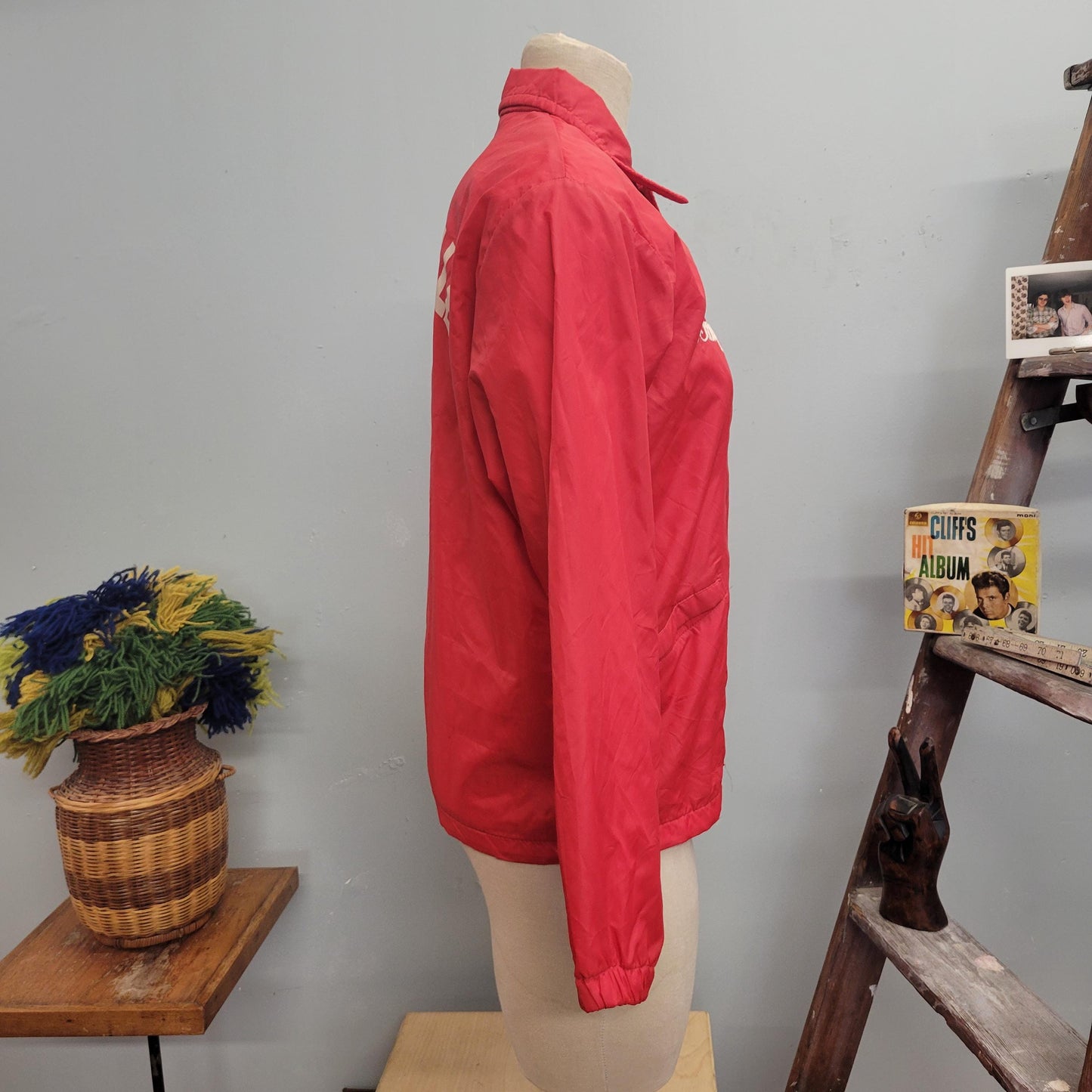 vtg 70s LAKEVILLE PANTHERS JACKET // vintage becky sports jacket birdie large varsity sporty autumn fashion lightweight red windbreaker