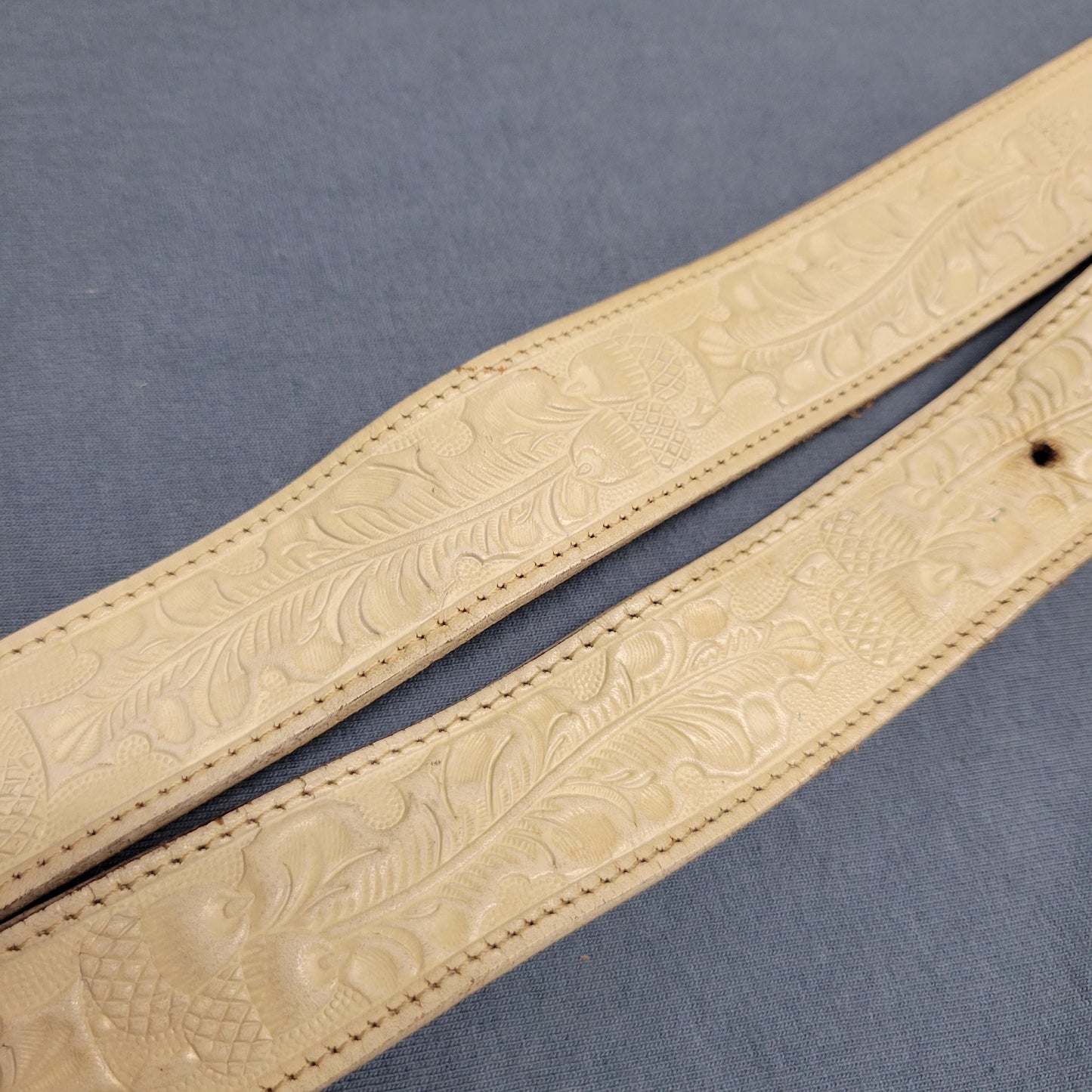 vtg 70s LEATHER FLORAL BELT // vintage white hand tooled western hippie boho belt and round leather lotus buckle