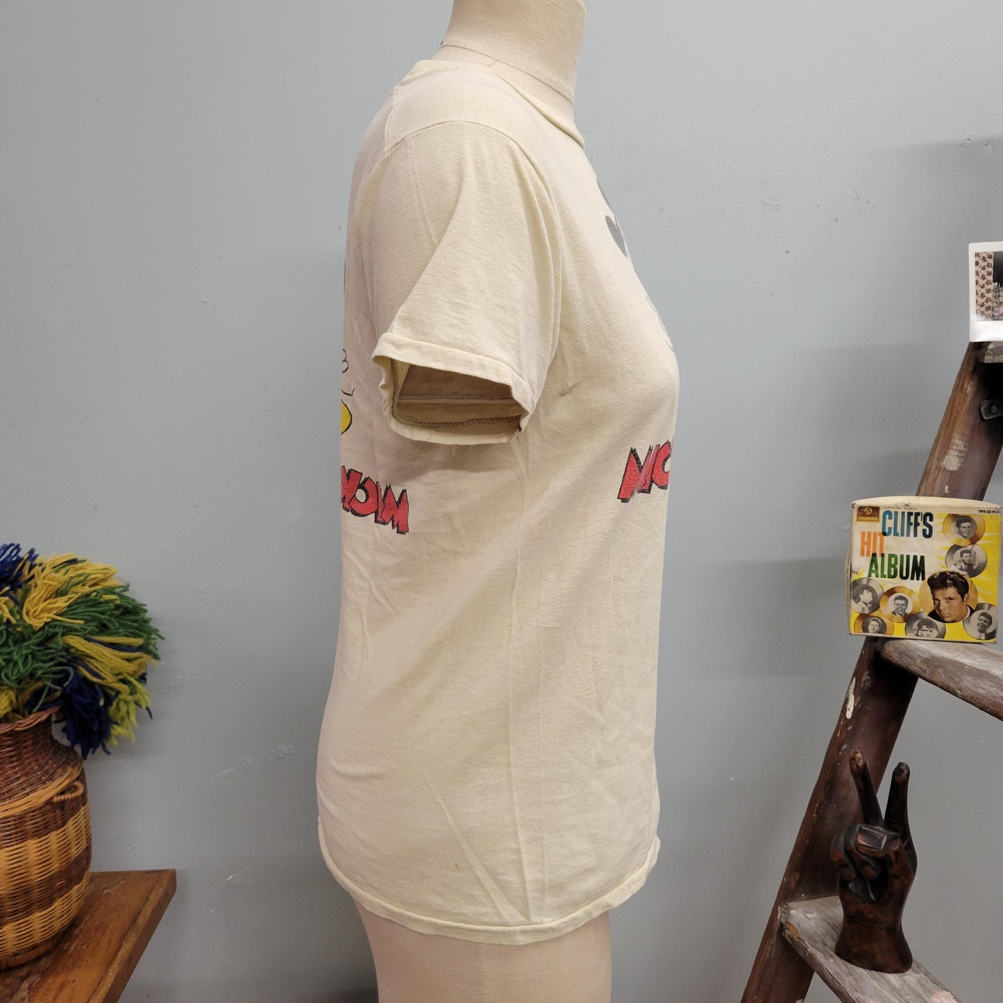 vtg 70s MICKEY MOUSE TSHIRT // vintage walt disney productions medium single stitch double sided retro distressed paper thin souvenir tee