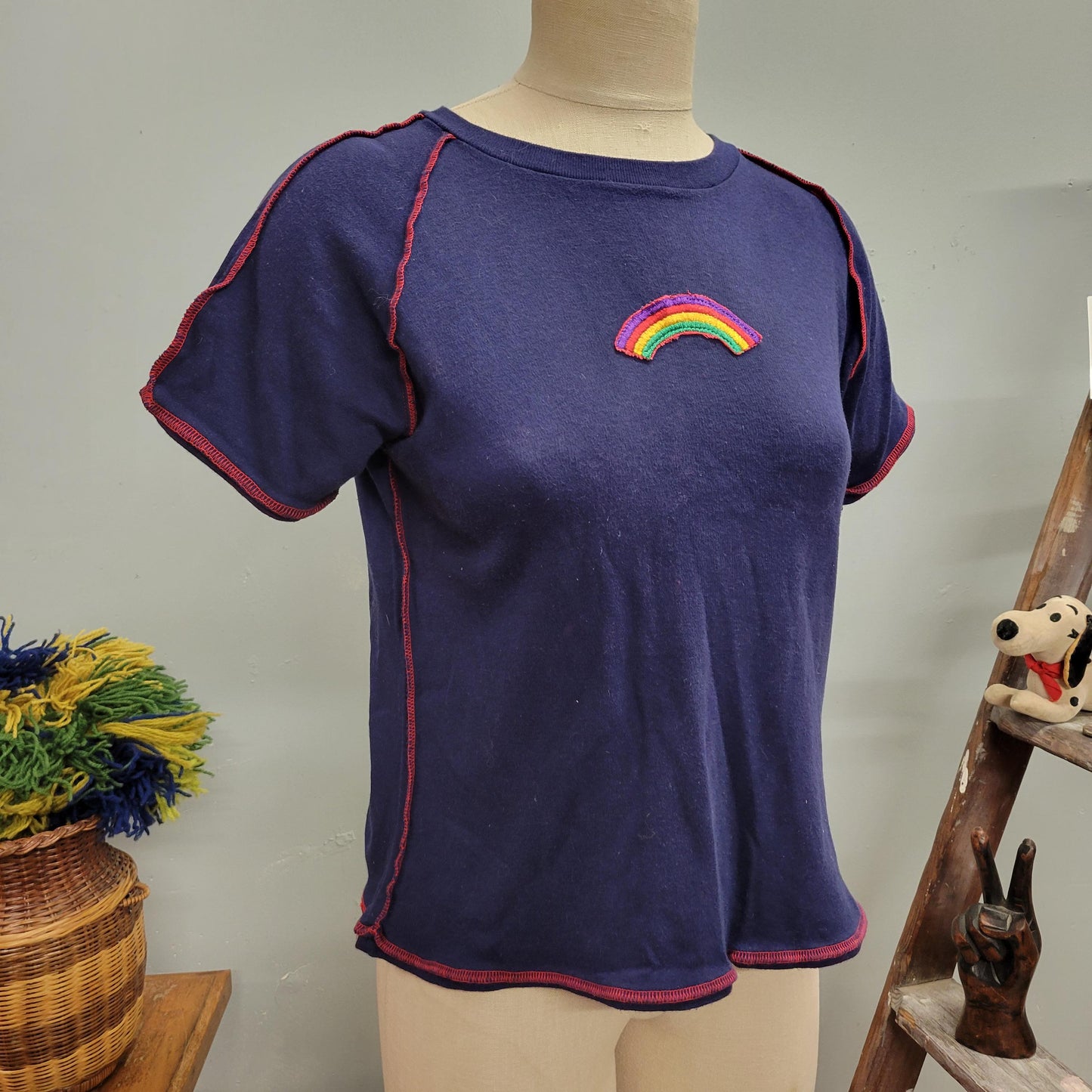 vtg 70s RAINBOW EMBROIDERED TOP // vintage wrangler tshirt medium women’s super retro hippie style French cut femme fit cute California tee