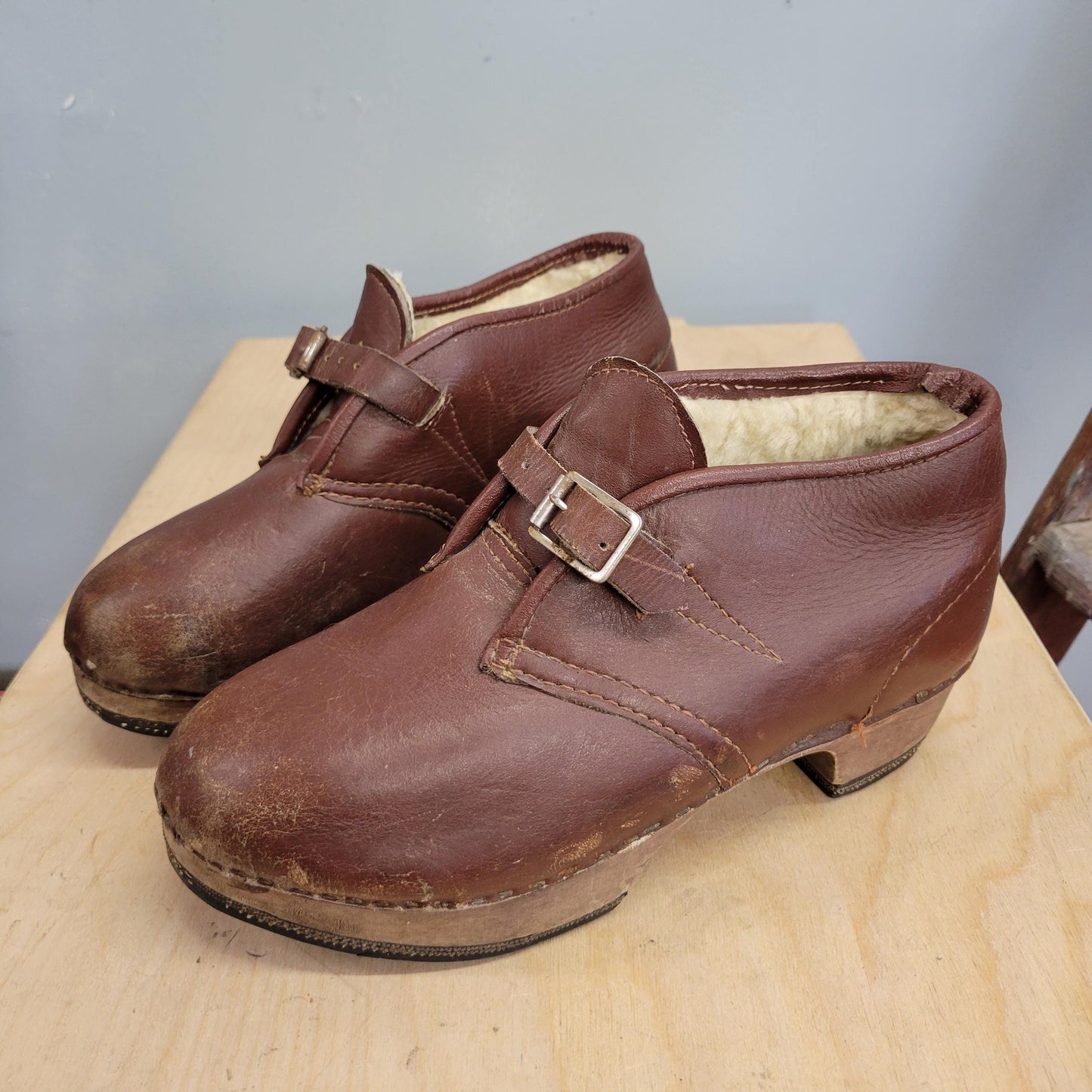 vtg 1940s LEATHER CLOG BOOTS // vintage sherpa lined 8.5 womens brown platform wooden heel chunky buckle boots round toe winter galoshes