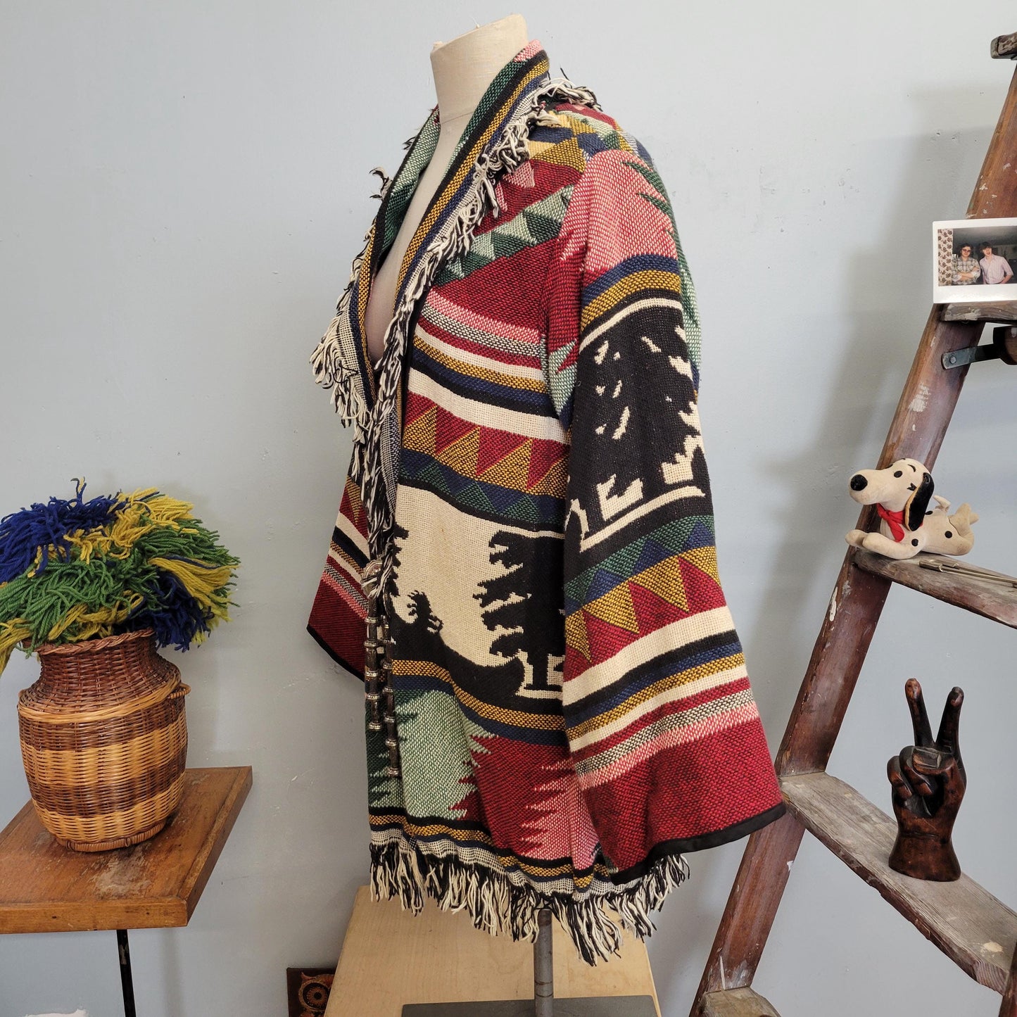 vtg 80s TAPESTRY FRINGE JACKET // vintage blanket jacket sweater womens xl southwestern boho 70s hippie retro metal conch cozy cottage aop