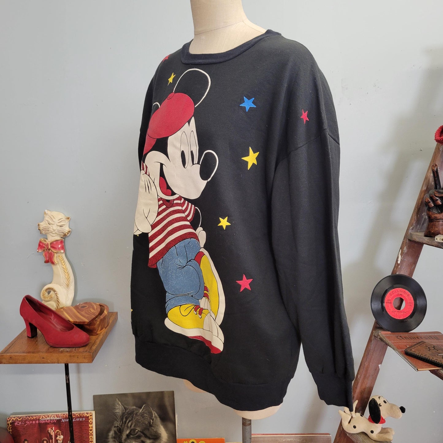 vtg 90s MICKEY MOUSE SWEATSHIRT // vintage disney crewneck size 2xl slouchy black crewneck backwards hat hip hop stars all over print autumn