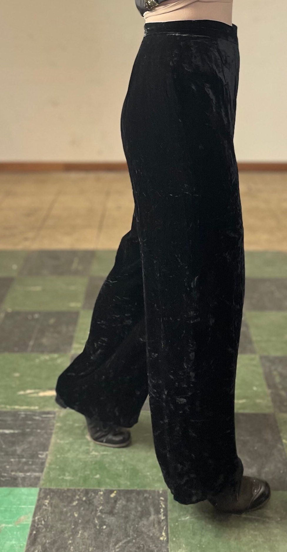 vtg 90s BLACK VELVET PANTS // vintage rena rowan 26 womens small  high waisted dress trousers plush silk autumn minimalist winter fashion