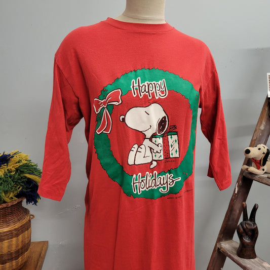 vtg 80s SNOOPY SLEEPER SHIRT // vintage all american medium unisex oversized tshirt dress holidays christmas eve pajamas festive sweatshirt