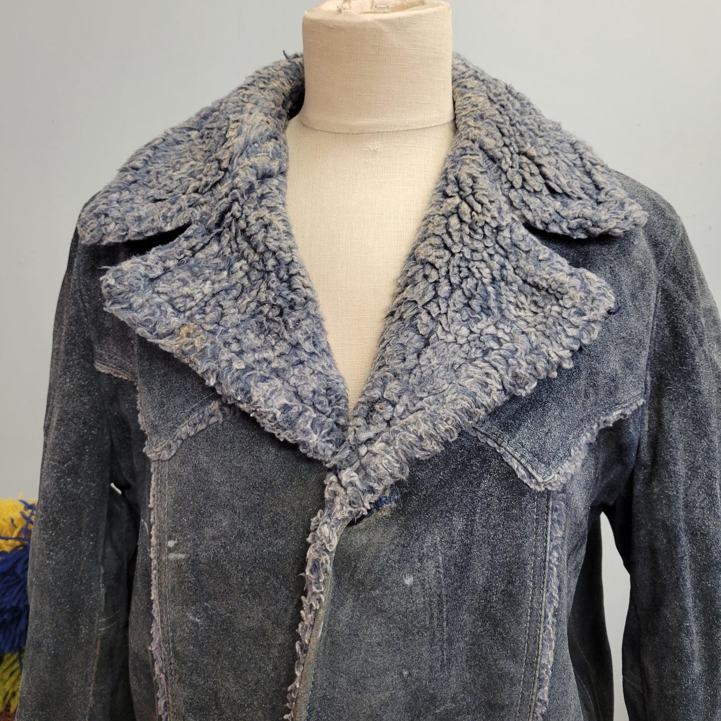vtg 70s BLUE SHERPA DENIM Coat // vintage field stream jacket 40 men’s distressed rugged western hippie winter overcoat sheepskin ranchwear