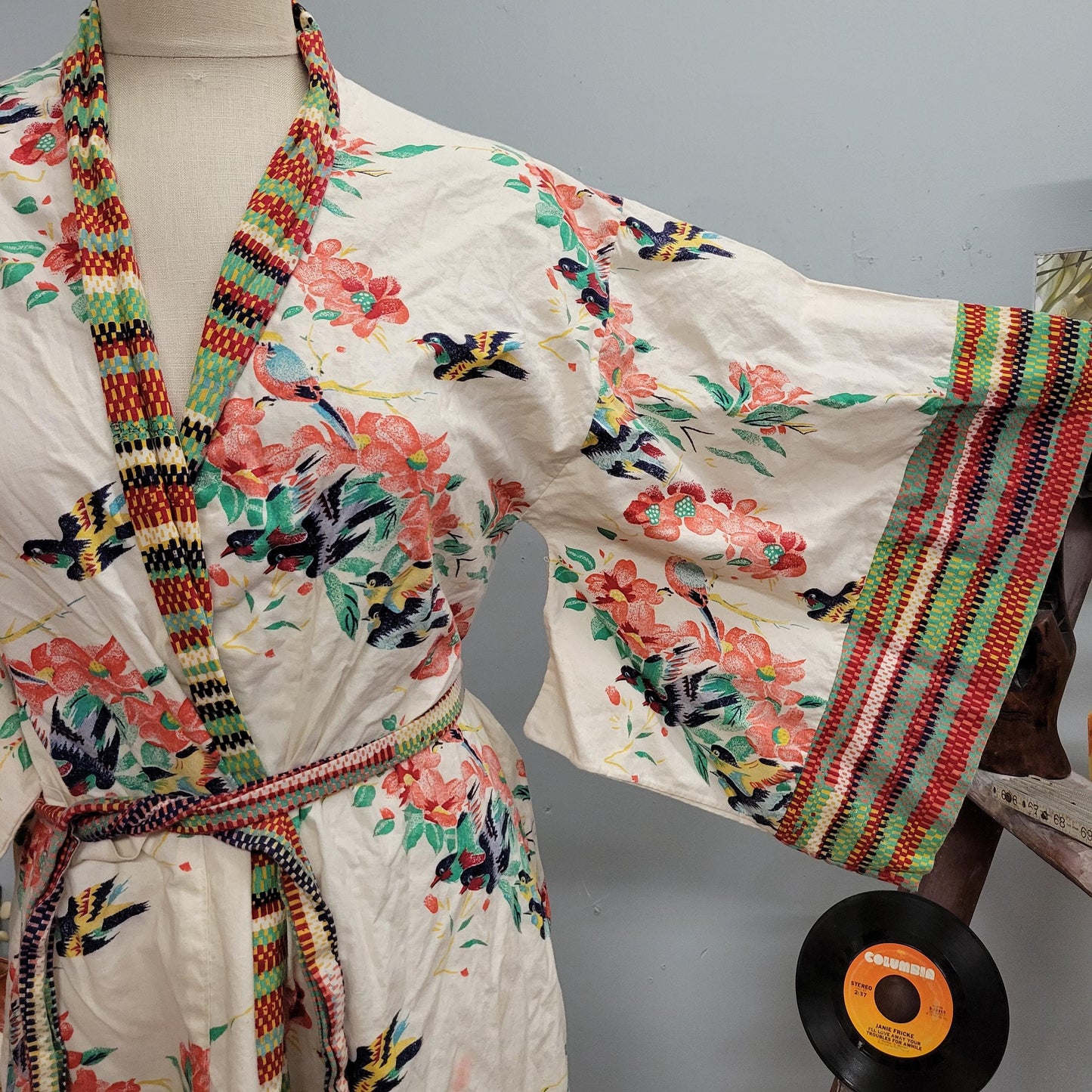 vtg 70s FLORAL WRAP DRESS // vintage Gilligan & O'Malley medium cotton kimono sleeve floral striped wrap around robe dress bohemian retro