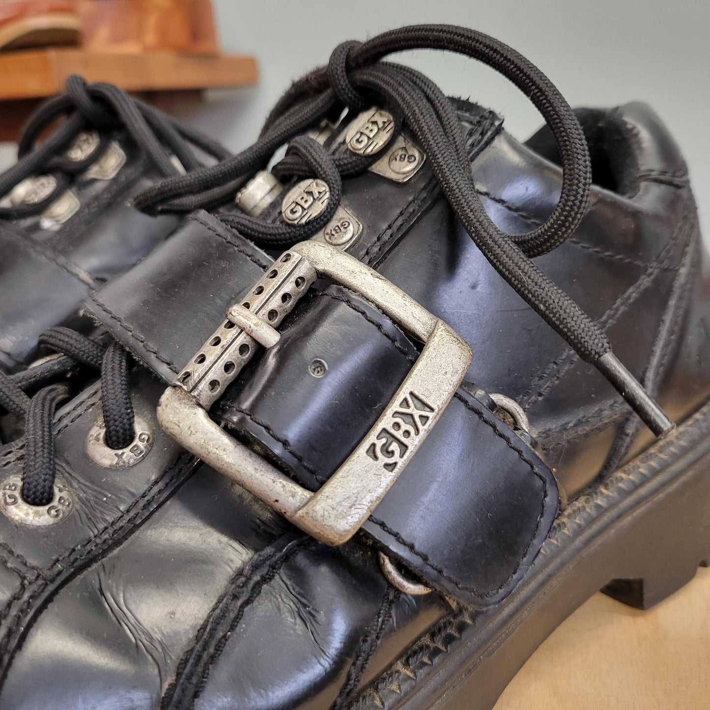 vtg 90s LEATHER BUCKLE Shoes // vintage GBX mens 12 usa dr martens style industrial goth chunky platform combat matrix style y2k alternative