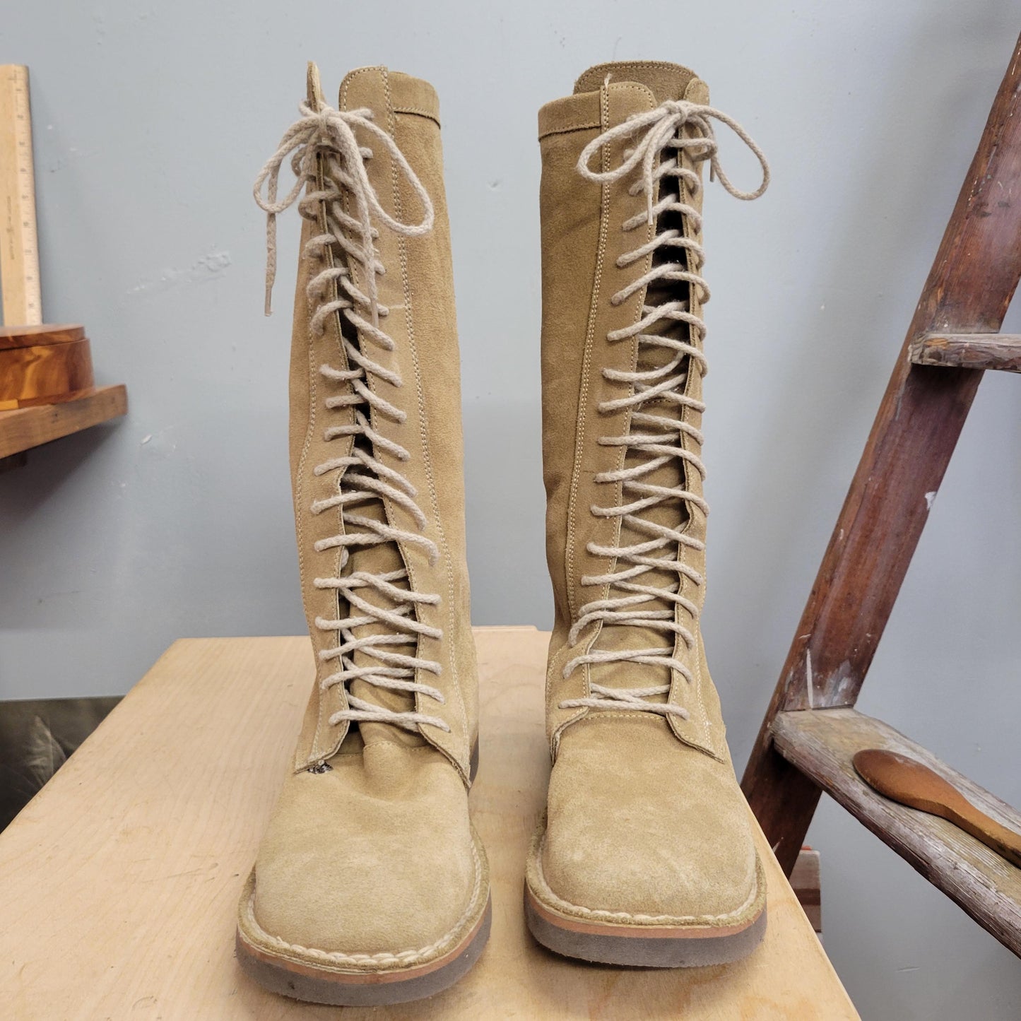 vtg 90s FRYE SUEDE BOOTS// vintage size 10 womens leather uggs style knee high lace up moccasin style hippie autumn winter fashion calf high