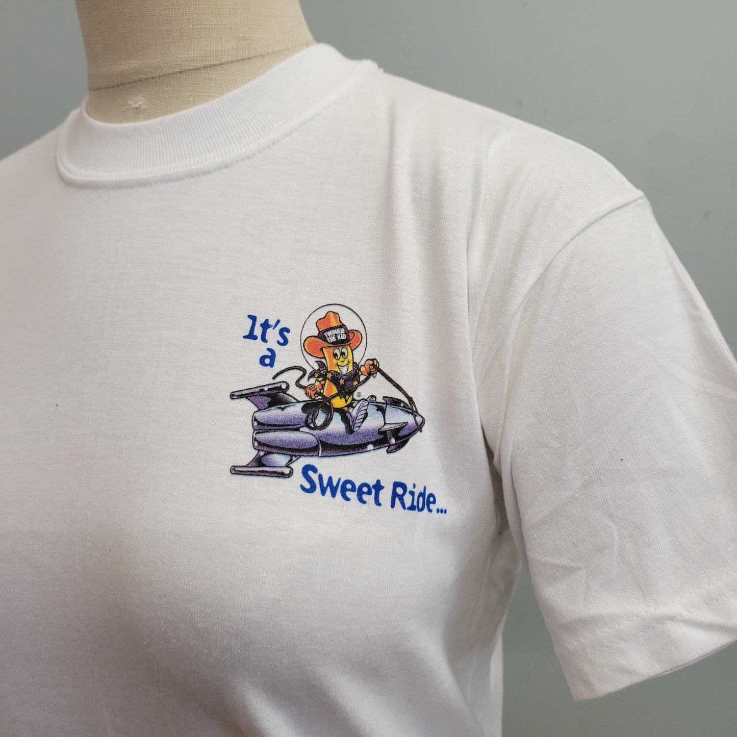 vtg 90s PLANET TWINKIES TSHIRT // vintage snack large 14-16 hanes cute food snack tee retro junk food y2k nostalgic pop culture graphic tee