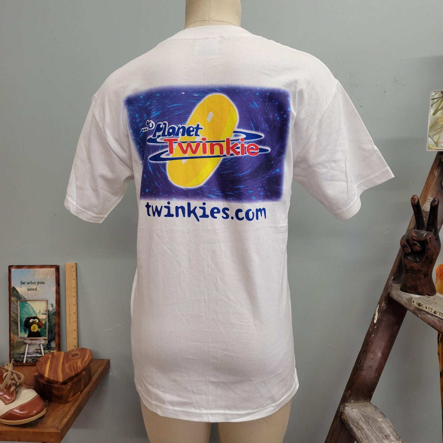 vtg 90s PLANET TWINKIES TSHIRT // vintage hanes beefy t adult small snacks cute little debbies nostalgia candy lover pop culture retro Y2K