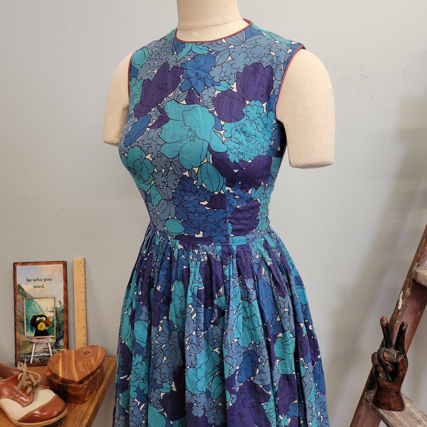vtg 50s BLUE FLORAL DRESS // vintage tank midi dress