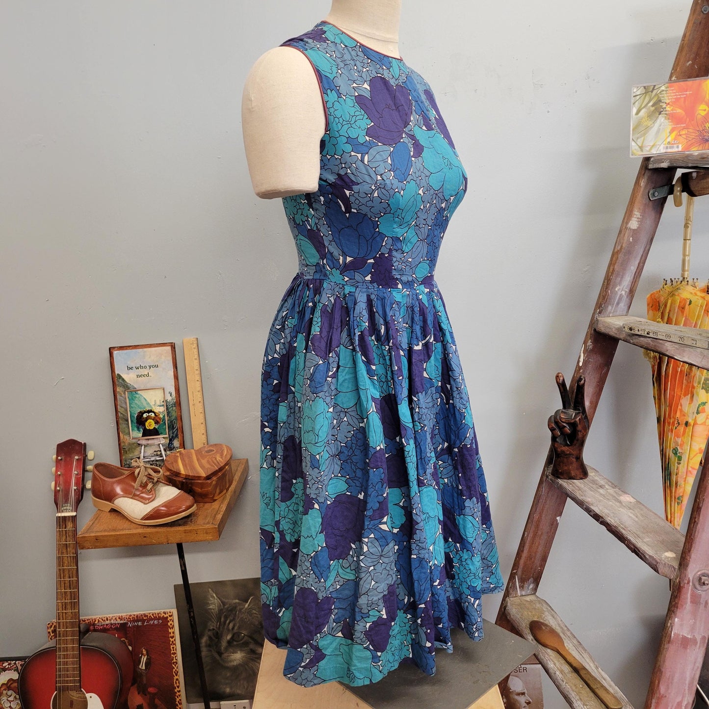 vtg 50s BLUE FLORAL DRESS // vintage tank midi dress