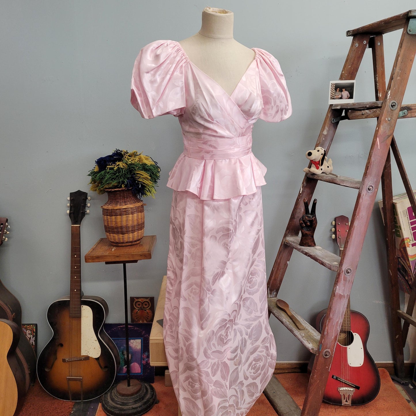 vtg 80s SATIN PUFF SLEEVE dress / vintage lola berent superstition 7/8 womens small pastel pink floral brocade big sleeves peplum party gown