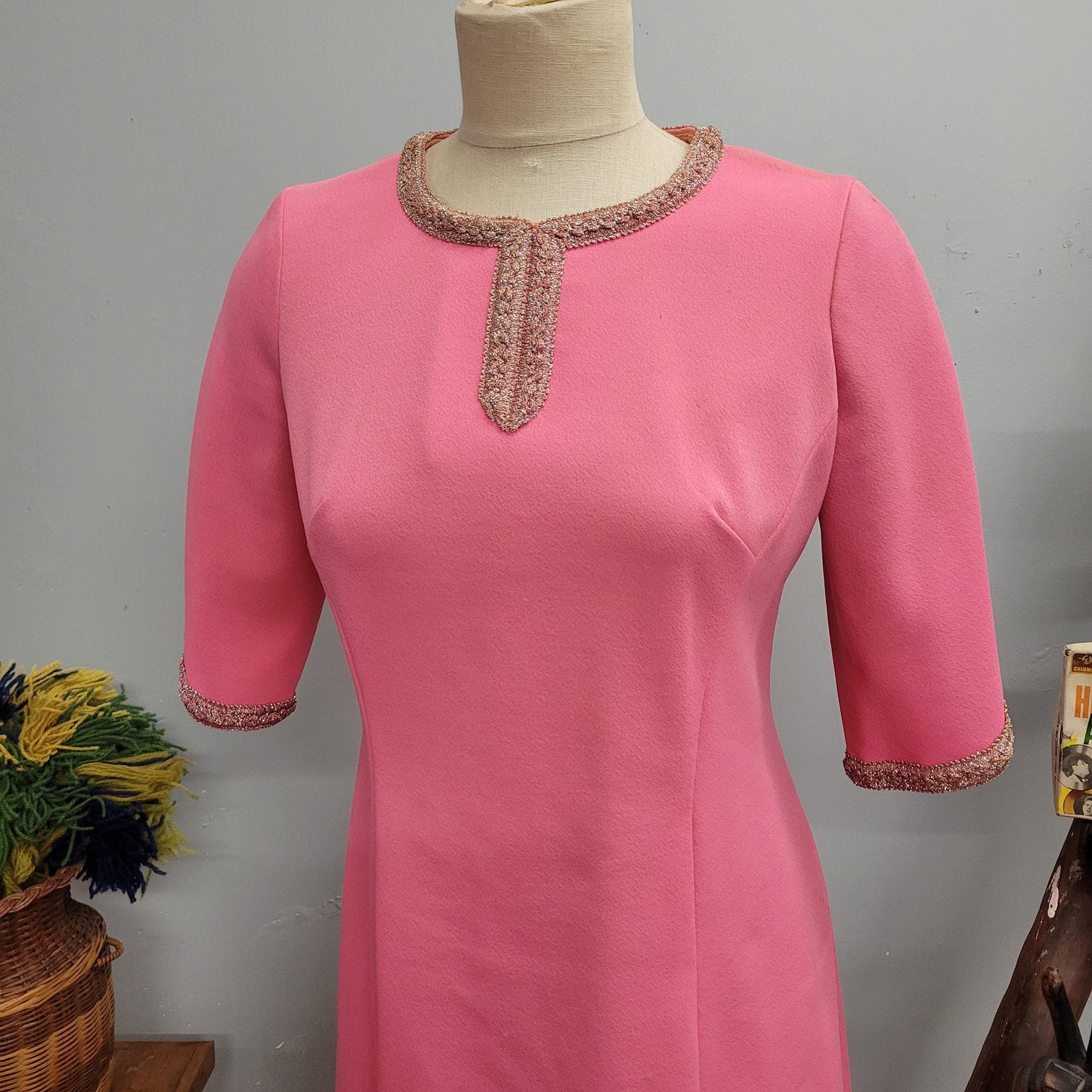 vtg 60s MOD PINK TINSEL Dress // vintage union made size 14 1/2 large beaded embellished tinsel trim barbie pink split flare sleeve keyhole
