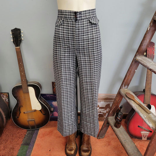 vtg 70s PLAID HIGH WAISTED Pants // vintage womens 25  x 28  "time and place" slacks cute double button flap pockets cropped kick flare boot