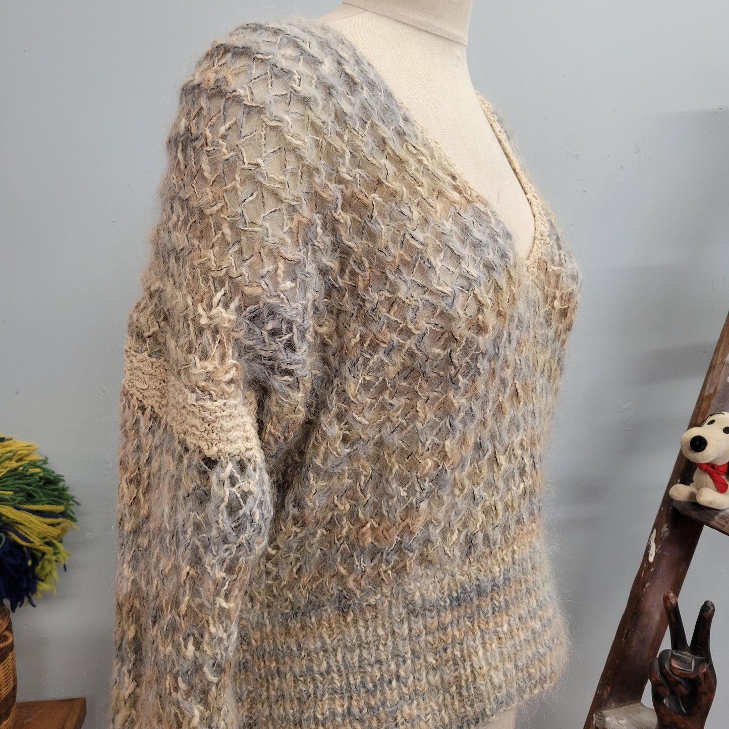 vtg 80s MOHAIR MESH SWEATER // vintage norm thompson deep vneck womens xl scotland wool netting fuzzy shaggy knit neutral tones autumn style
