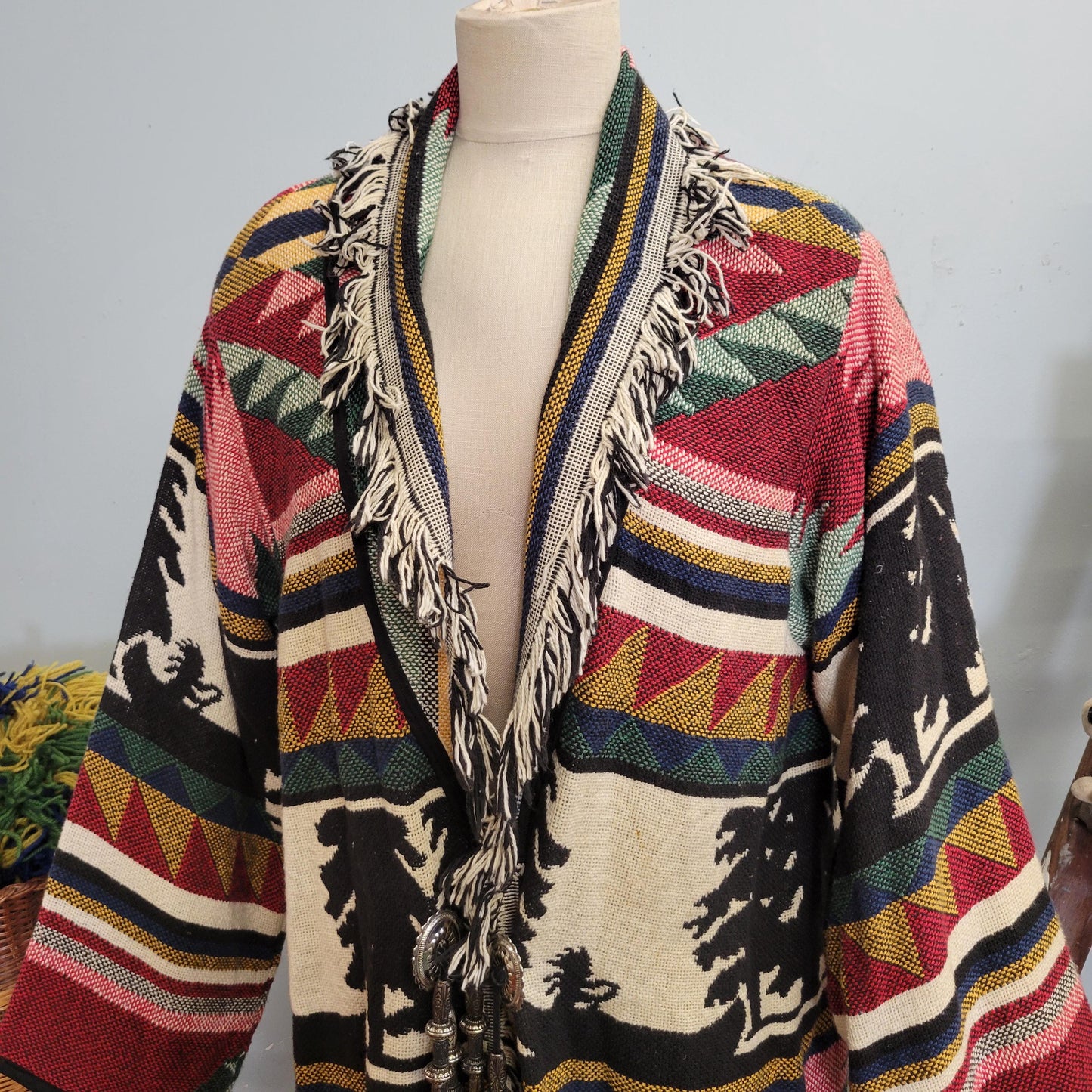 vtg 80s TAPESTRY FRINGE JACKET // vintage blanket jacket sweater womens xl southwestern boho 70s hippie retro metal conch cozy cottage aop