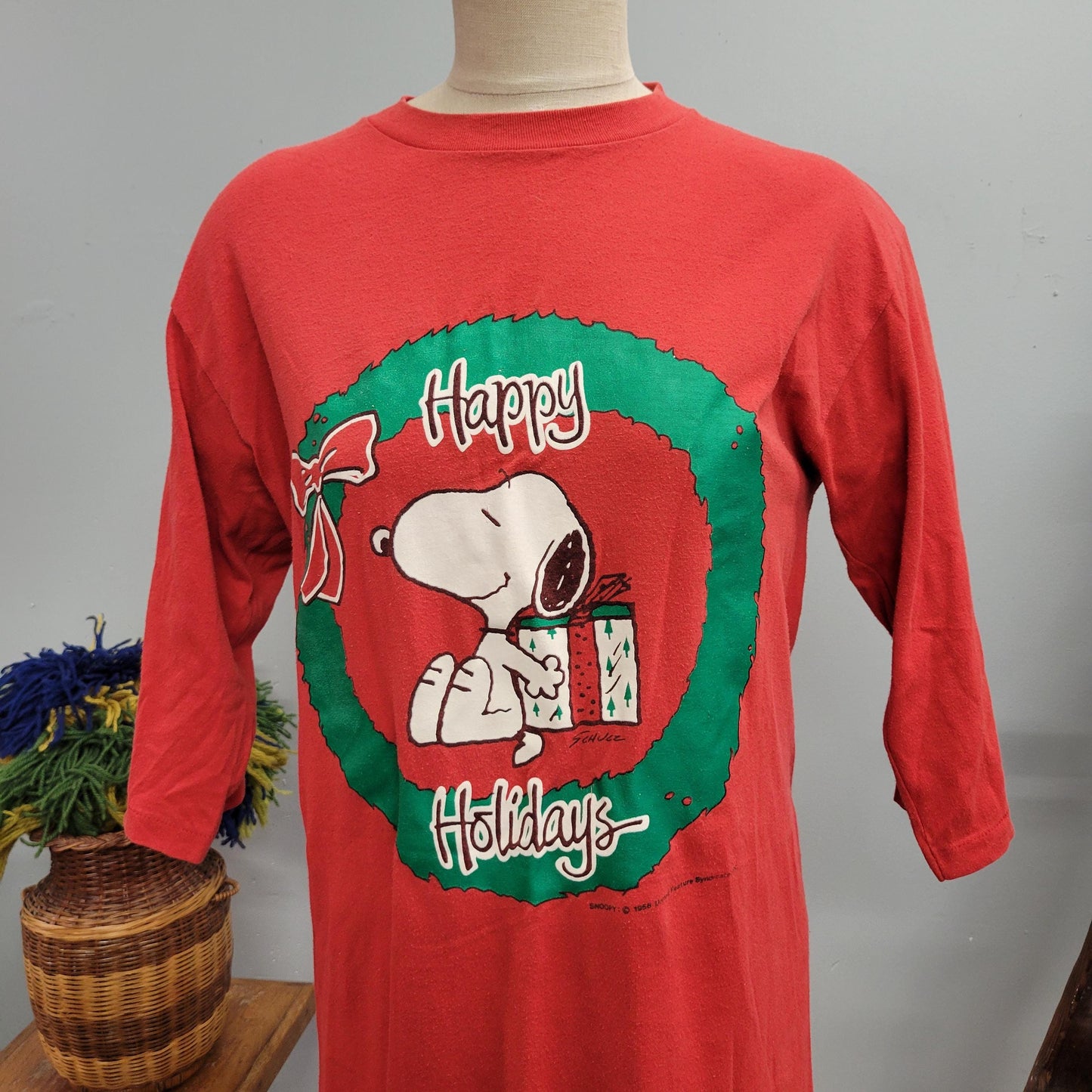 vtg 80s SNOOPY SLEEPER SHIRT // vintage all american medium unisex oversized tshirt dress holidays christmas eve pajamas festive sweatshirt