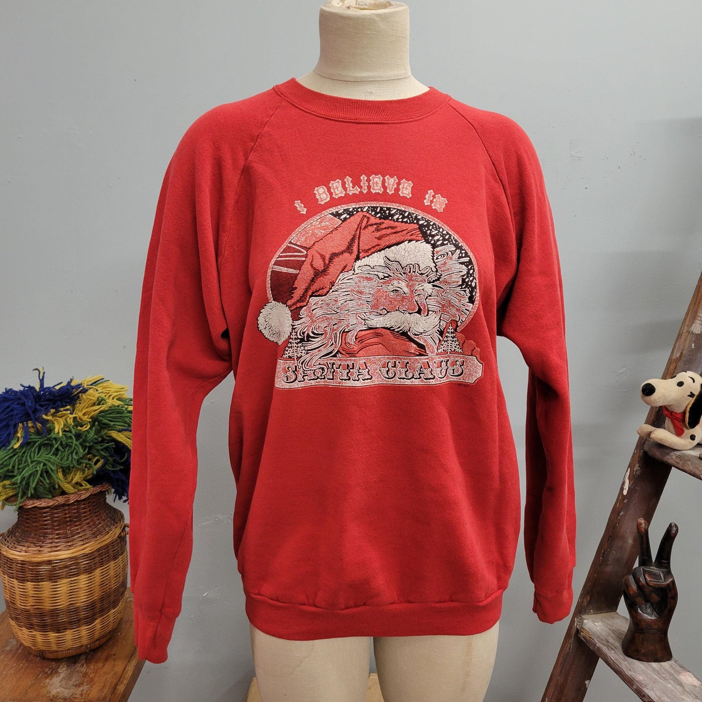 vtg 80s SANTA CLAUS SWEATER // vintage fruit of the loom xlunisex christmas I believe in santa retro big graphic comfy holiday party sweater