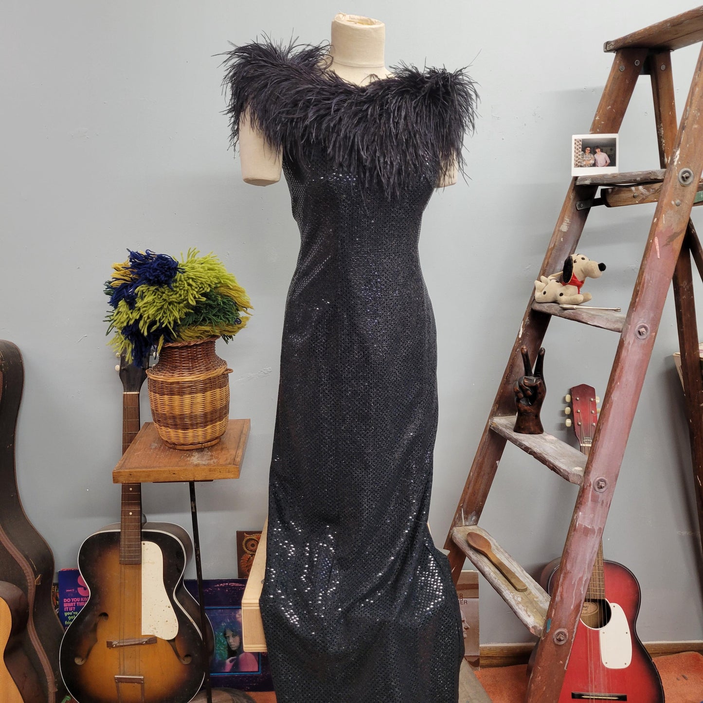 vtg 80s SEQUINED FEATHER DRESS / vintage jump size 9/10 holiday new years gown inky black full length sexy party couture style evening dress
