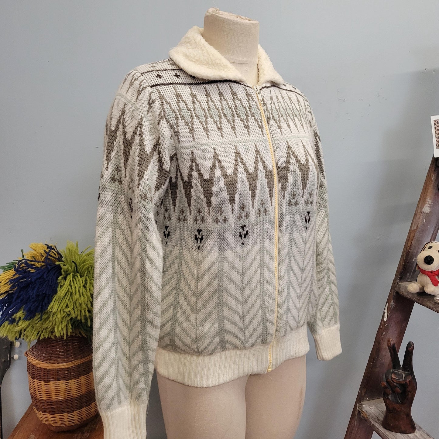 vtg 80s SHERPA WINTER SWEATER // vintage italian mob medium nordic zip up sweater jacket fair isle collared geometric neutral tones winter