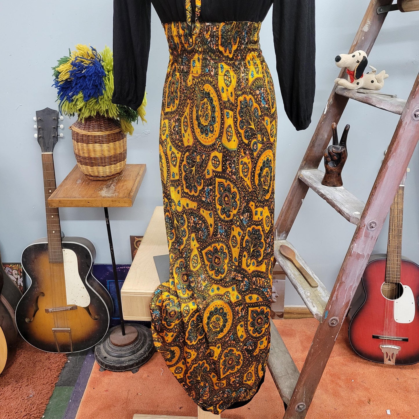 vtg 70s PSYCEHDELIC  PATTERN DRESS // vintage womens small paisley patterned silky scoop neck autumn vibes gown retro hippie mod maxi dress