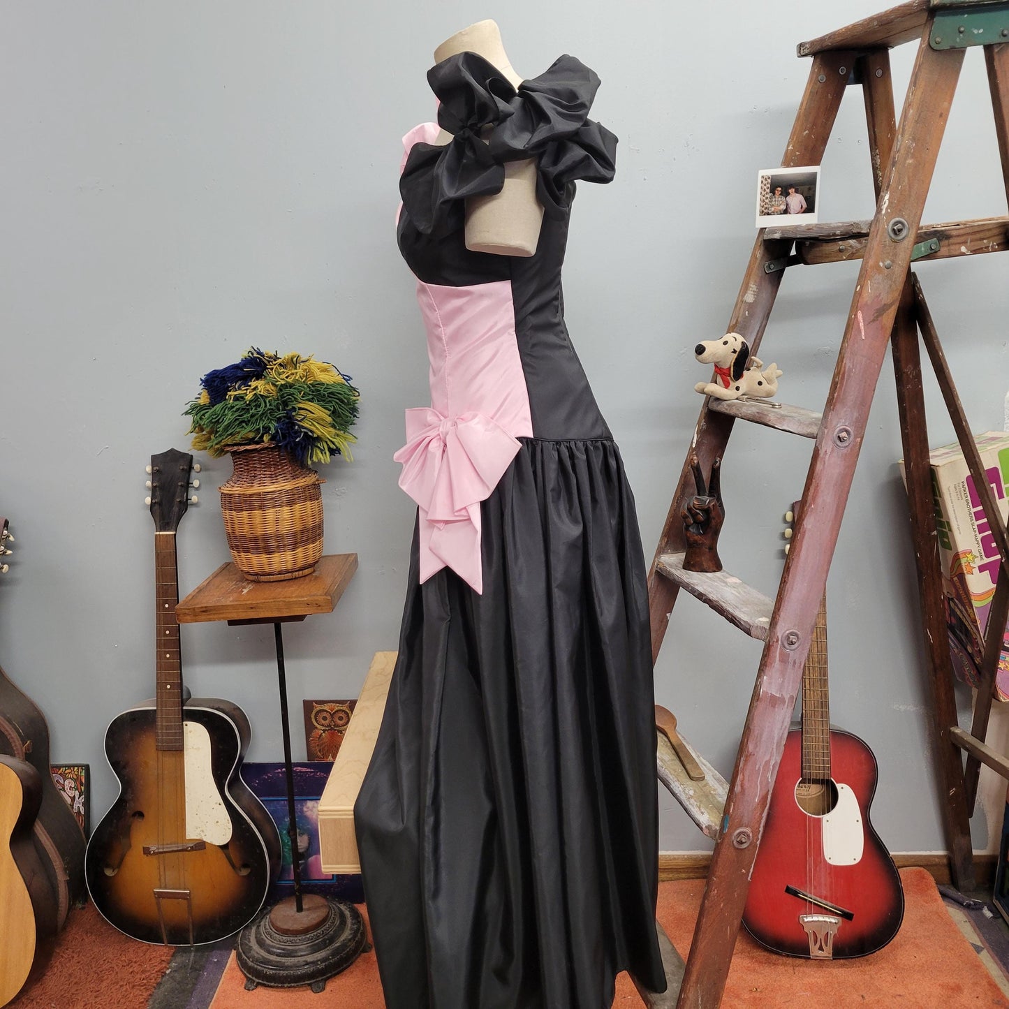 vtg 80s TWO TONE GOWN // vintage puffy sleeves pastel pink soft goth pageant dress size 8 statement piece dramatic two tone fancy evening