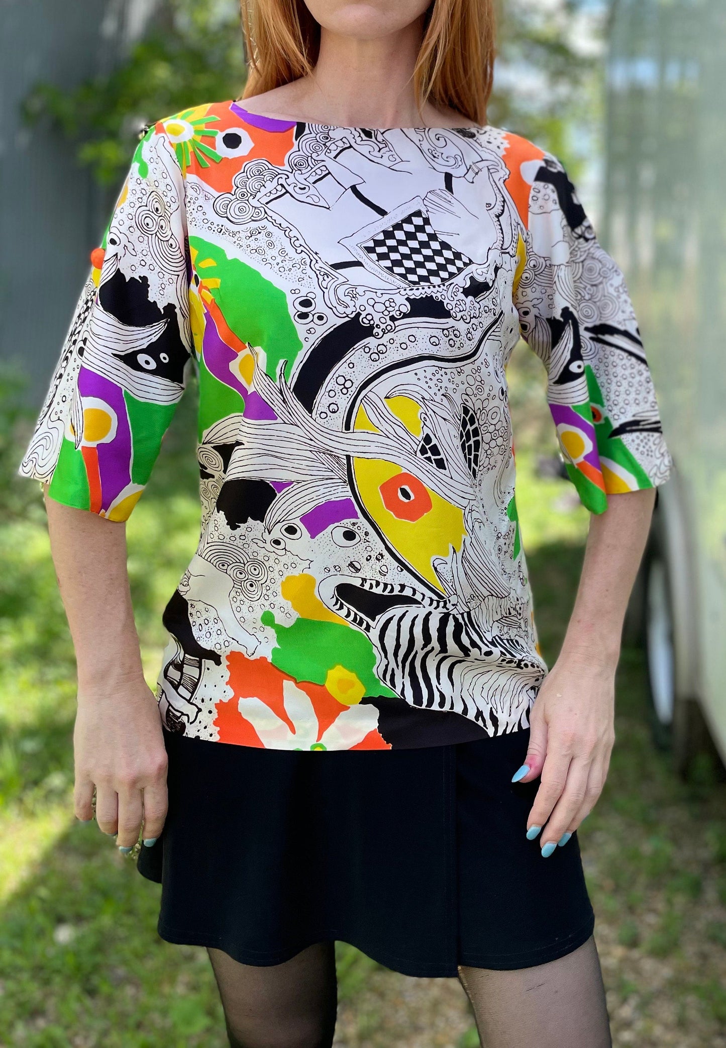 vtg 70s PSYCHEDELIC PATTERN TOP // vintage animal print flare sleeve flowy blouse wild art print hippy psych quarter sleeve slinky shirt