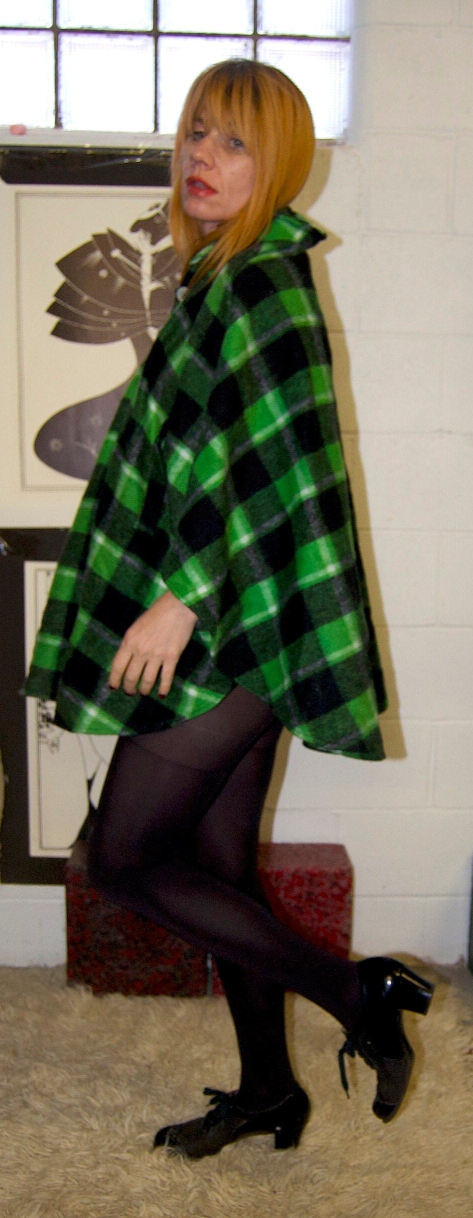 vtg 70s PLAID PONCHO CAPE dress // vintage green and black checkered autumn mini dress hippie boho cover up mod retro layers preppy cottage
