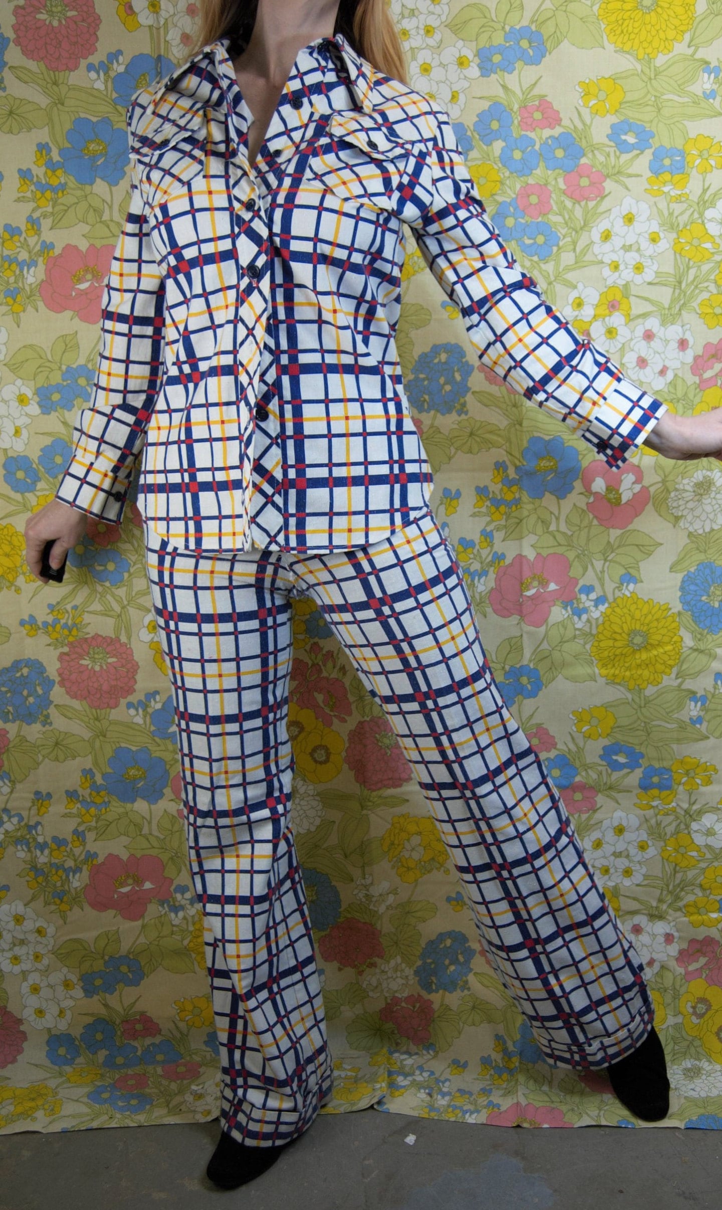 vtg 70s 2 PIECE PANTS SUIT // vintage small womens blue & yellow plaid pantsuit bell bottoms high waisted flare pants fitted blazer autumn