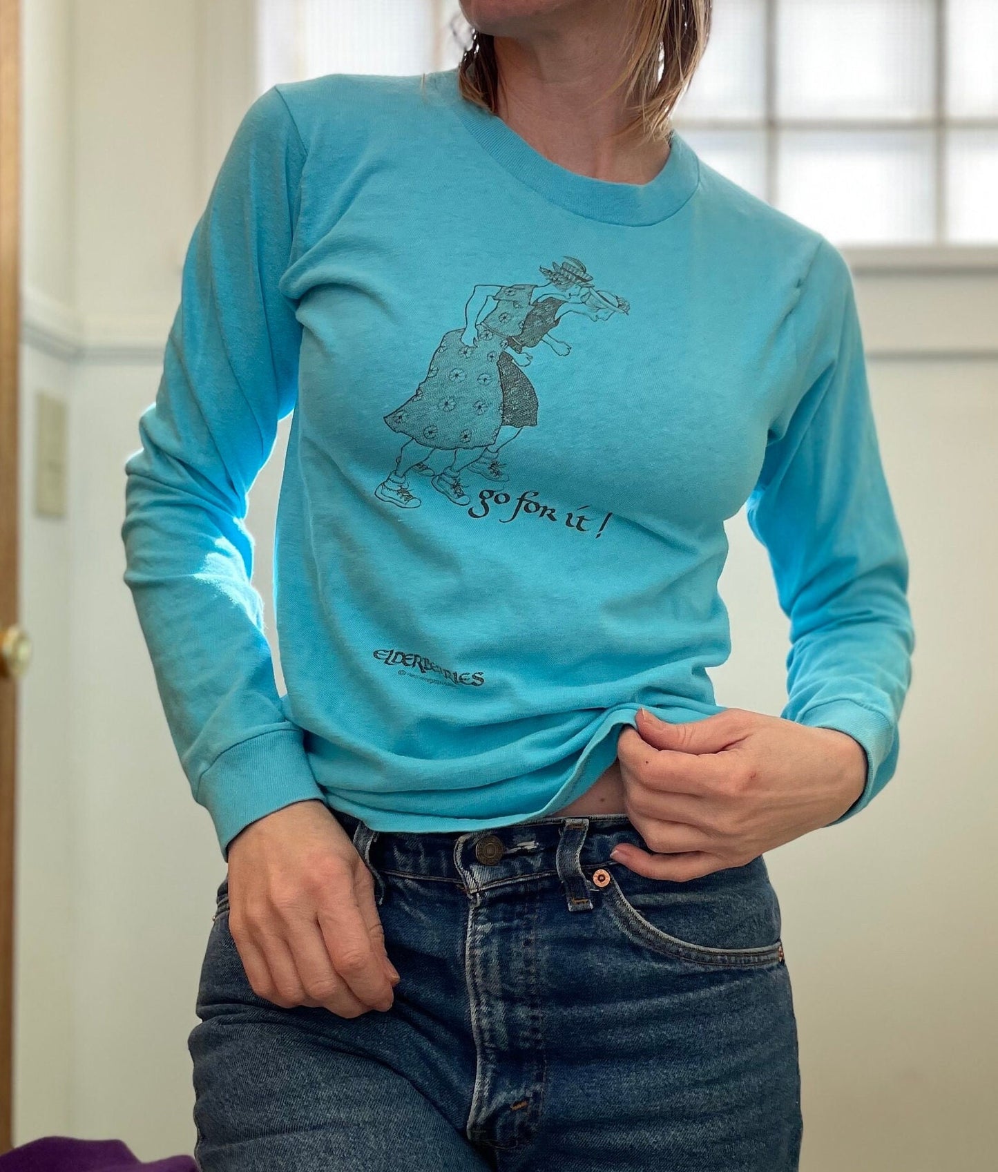 vtg 80s GO FOR IT sweatshirt // long sleeve inspirational quote best friends ladies true thin mom daughter style fashion fleetwood mac tee