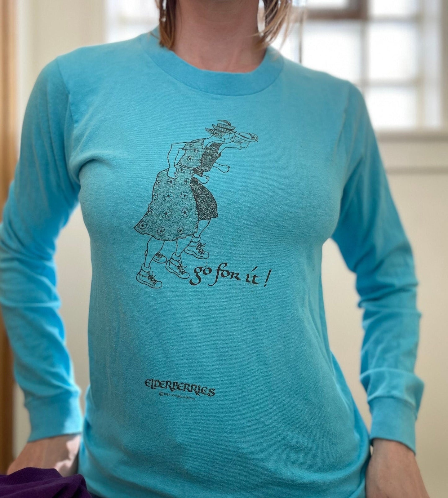 vtg 80s GO FOR IT sweatshirt // long sleeve inspirational quote best friends ladies true thin mom daughter style fashion fleetwood mac tee