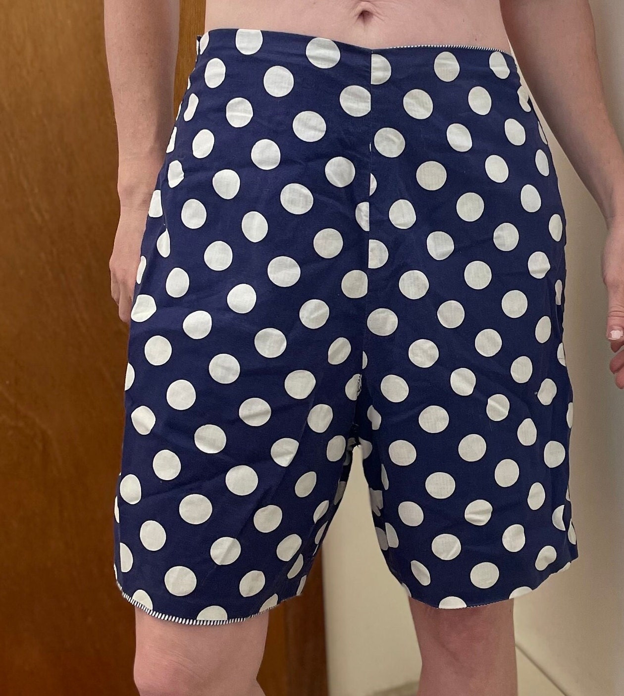 Vintage 50s 60s Blue Polka Dot Shorts / Lightweight Summer Shorts