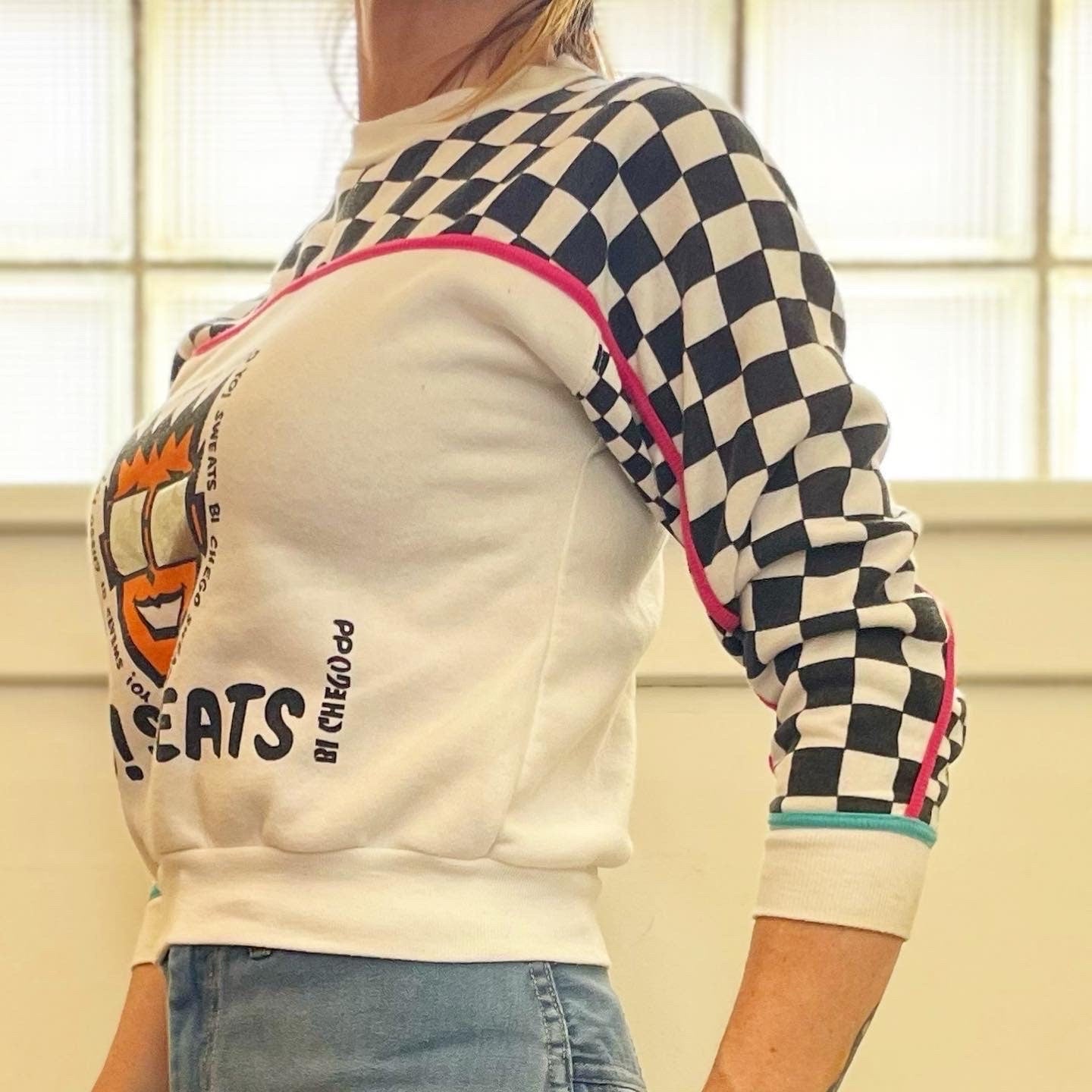 vtg 80s NEW WAVE CHECKERED Shirt // vintage  yo!  Bi Chego Pop Art funky sweatshirt checker board surfer face print small crop top sweater