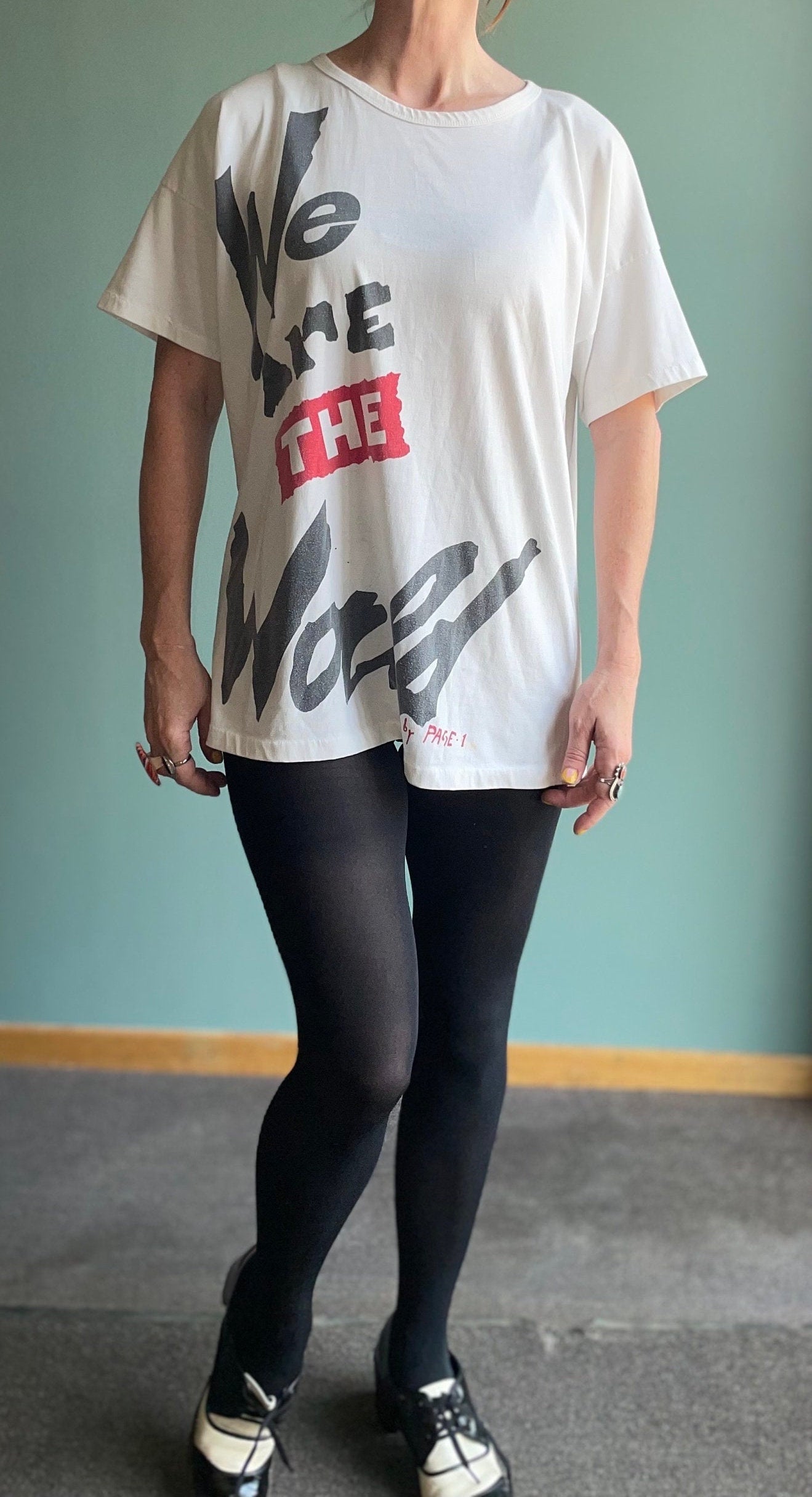 vtg 80s WE ARE The WORLD shirt // vintage usa for africa lionel richie bob dylan tour 1985 tom petty protest unite mtv 1980s music video xl