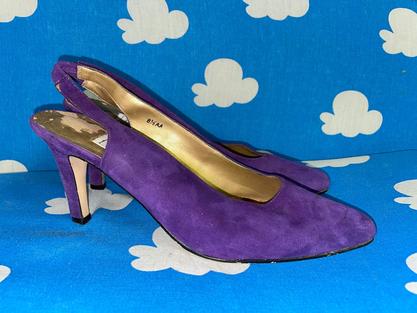 vtg 80s PURPLE SUEDE SHOES // mod bright slingback kitten heels valley girl cute preppy heels saved by the bell style jennifer moore autumn