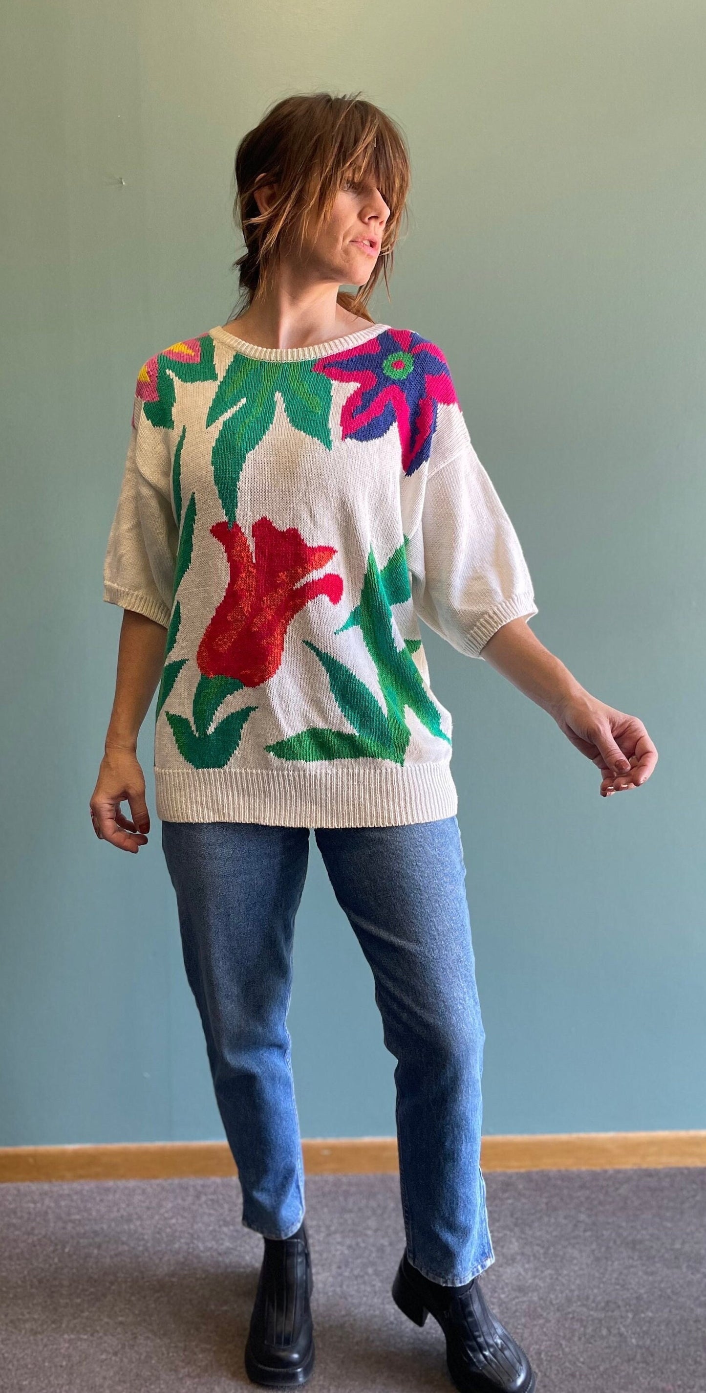 vtg 80s FLORAL PATTERN SWEATER // vintage leslie fay cotton short sleeve sweater haberdashery soft knit abstract flowy comfy casual retro