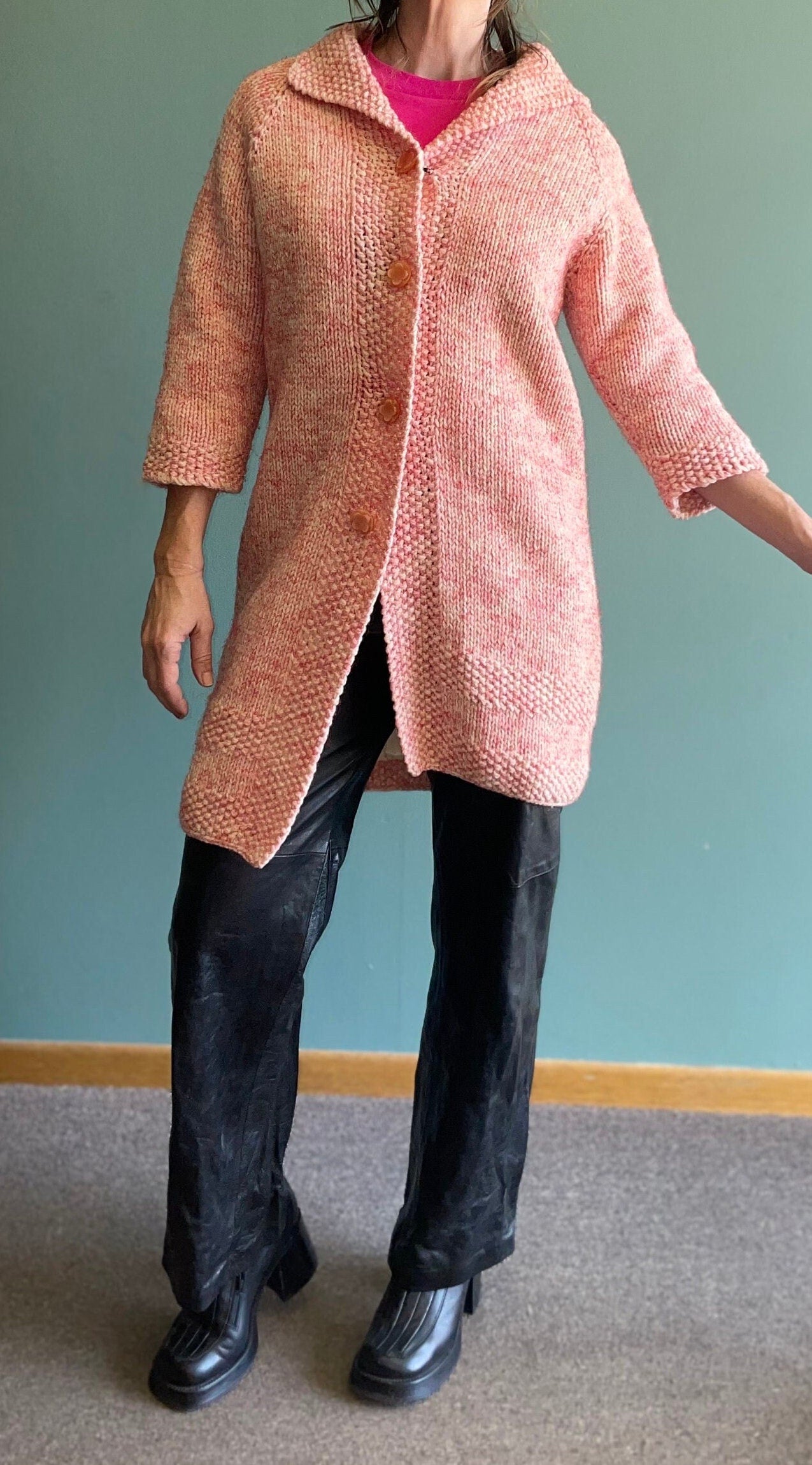 vtg 50s PINK KNIT COAT // vintage petite small womens long sweater jacket lined space dye flower buttons pastel collared swing autumn coat