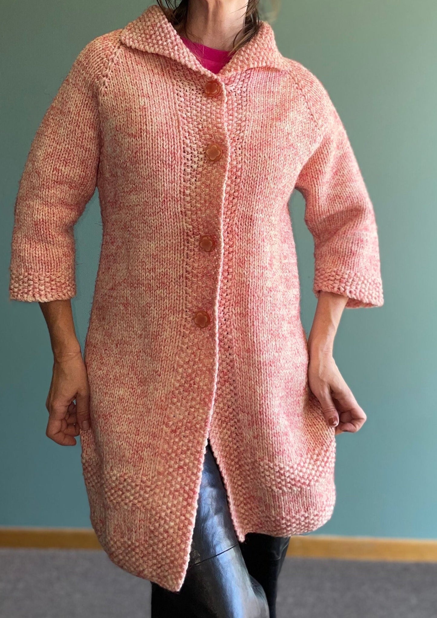 vtg 50s PINK KNIT COAT // vintage petite small womens long sweater jacket lined space dye flower buttons pastel collared swing autumn coat