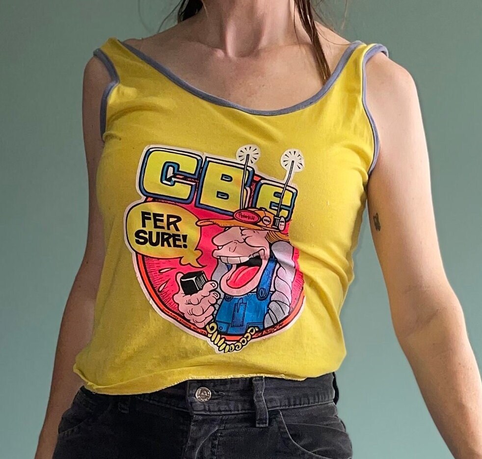 vtg 70s CB RADIO TRUCKER tank top // vintage iron on fer sure big rig code bear in the woods truck driver Holubek smokie bear 18 wheeler