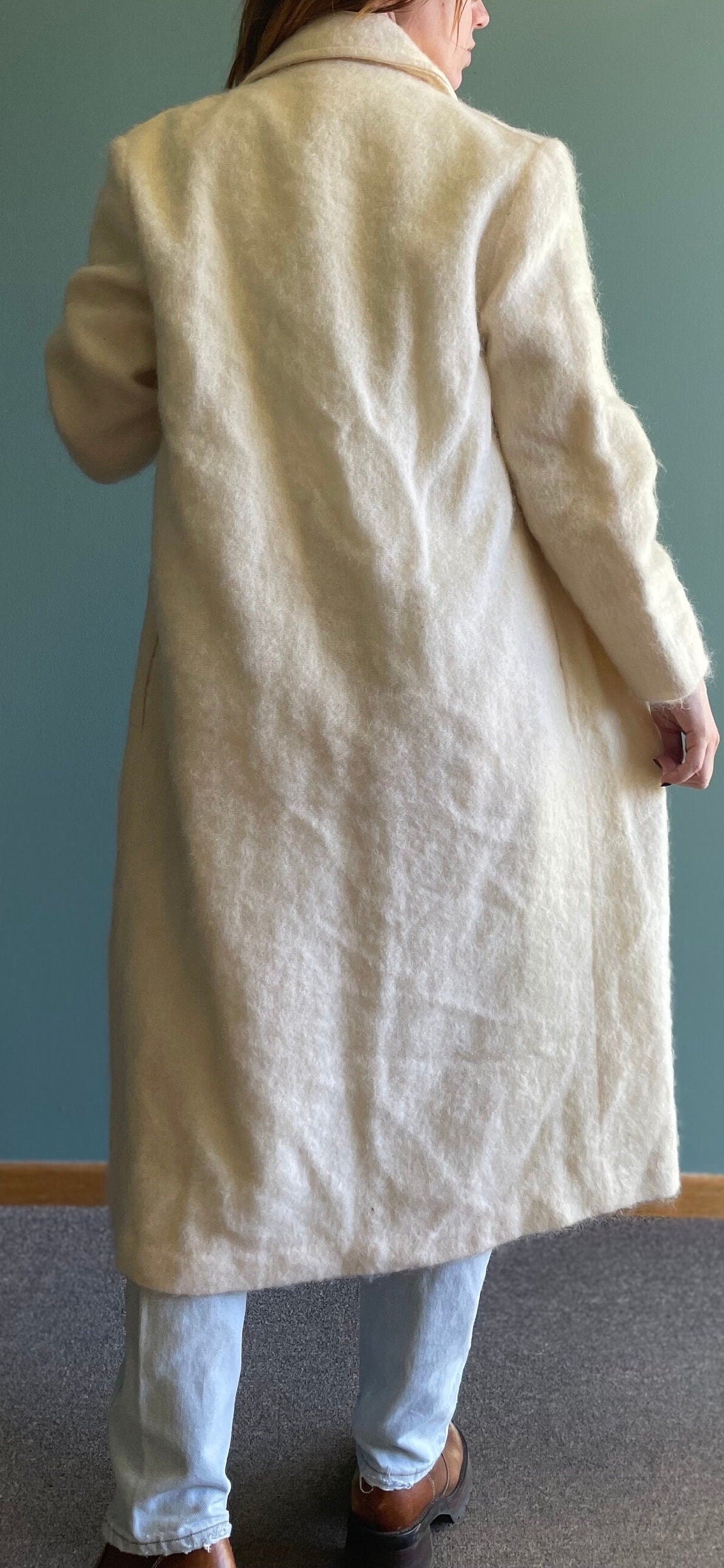 vtg 80s WHITE MOHAIR JACKET // vintage long white fuzzy trench coat mod retro duster furry shaggy oversized long blazer winter statement