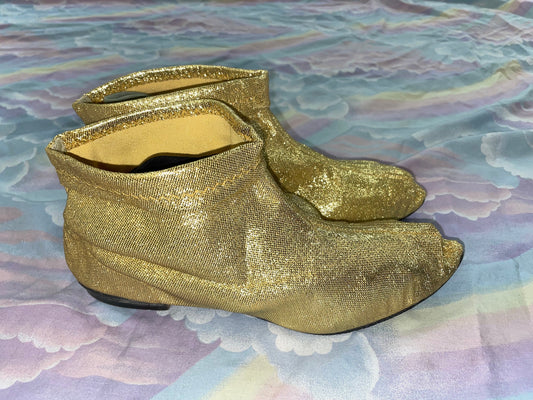 vtg 60s GOLD LUREX ANKLE Boots // vintage munsingwear sparkly gold booties glittery sequin nancy sinatra glam rock disco ball halloween idea