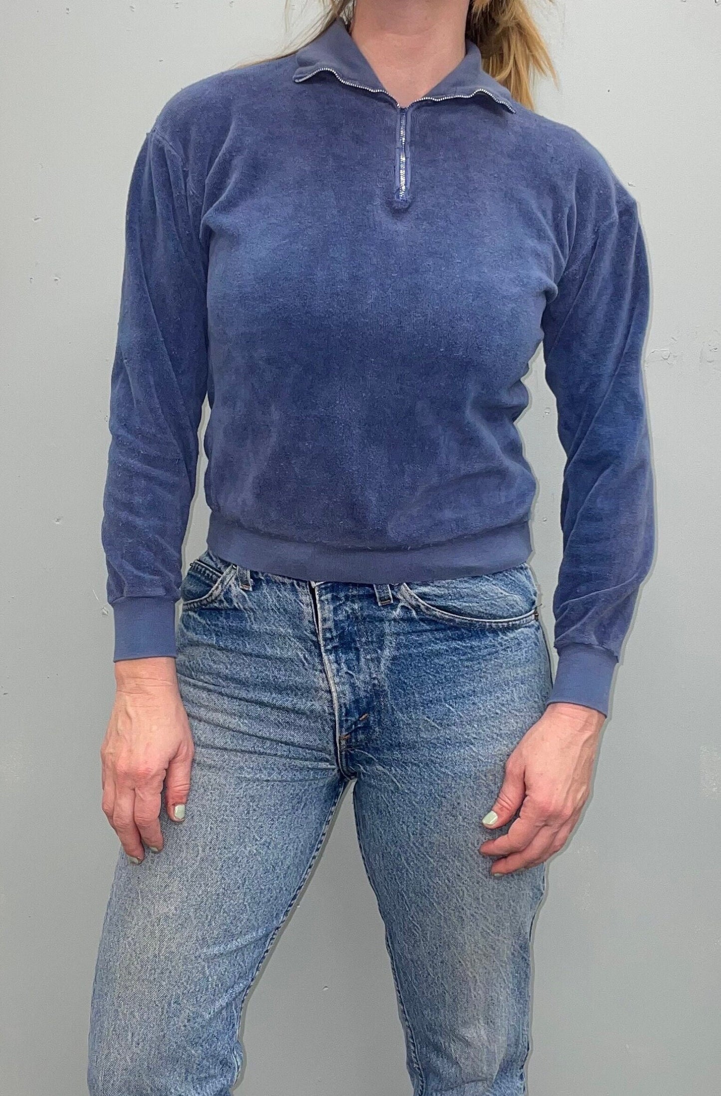 vtg 70s BLUE VELOUR SHIRT // vintage quarter zip distressed youth large soft fitted cropped sweatshirt long sleeve petite womens autumn top