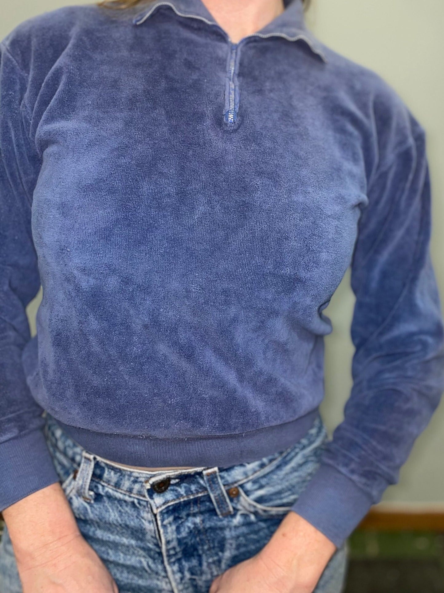 vtg 70s BLUE VELOUR SHIRT // vintage quarter zip distressed youth large soft fitted cropped sweatshirt long sleeve petite womens autumn top