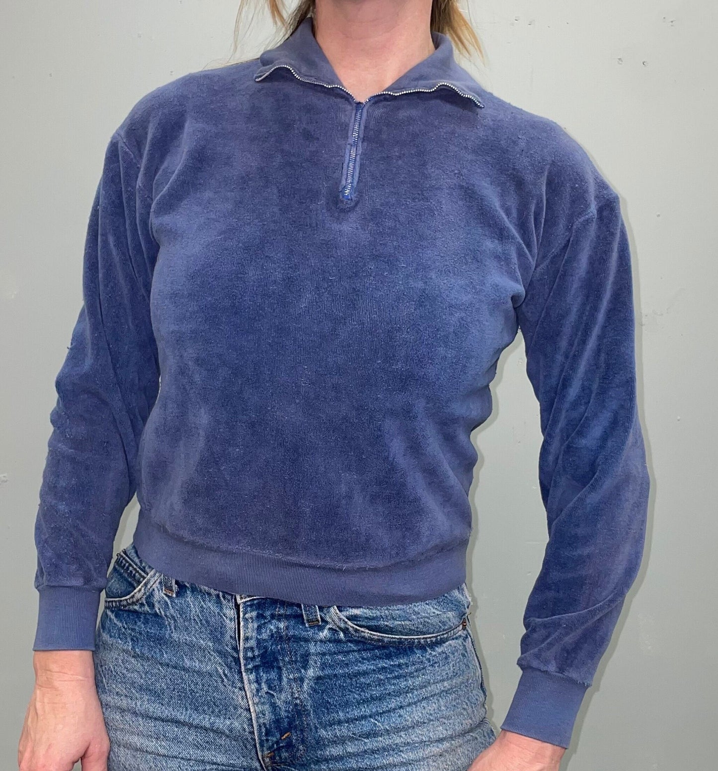 vtg 70s BLUE VELOUR SHIRT // vintage quarter zip distressed youth large soft fitted cropped sweatshirt long sleeve petite womens autumn top