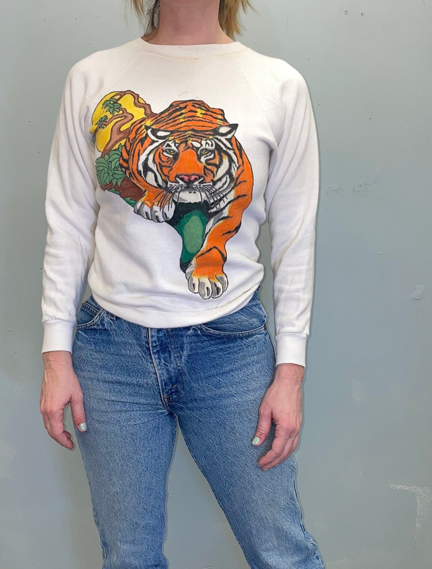 vtg 70s PSYCEHDELIC TIGER SWEATSHIRT / vintage hand painted small animal print graphic tee steinwurtzel wear with all retro hippie small fit