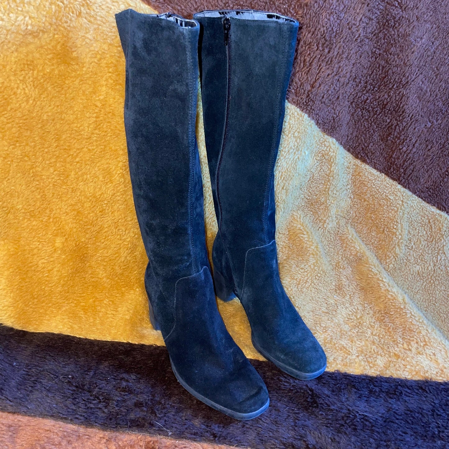 vtg 80s BLACK SUEDE BOOTS  // vintage 8.5 womens knee high angled zip up sleek chic mod beatnik sleek autumn retro go go mod minimalist boot