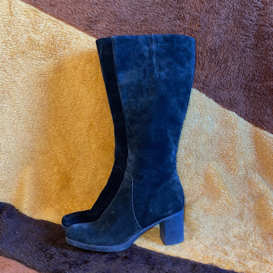 vtg 80s BLACK SUEDE BOOTS  // vintage 8.5 womens knee high angled zip up sleek chic mod beatnik sleek autumn retro go go mod minimalist boot
