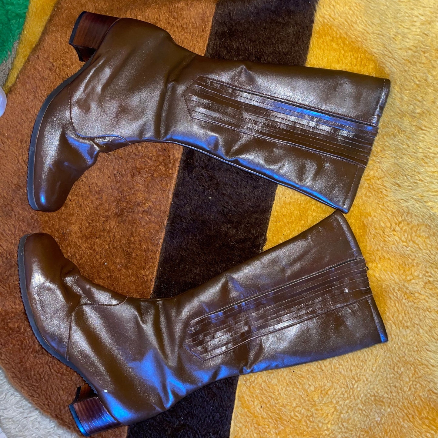 vtg 70s BROWN LEATHER GOGO Boots / vintage chocolate calf high wooden heel zip up warm sherpa boots nancy sinatra sleek 60s mod winter style